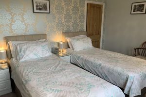 Alquiler Vacacional - Stunning 17c cottage, a true home away from home, in a delightful heritage area