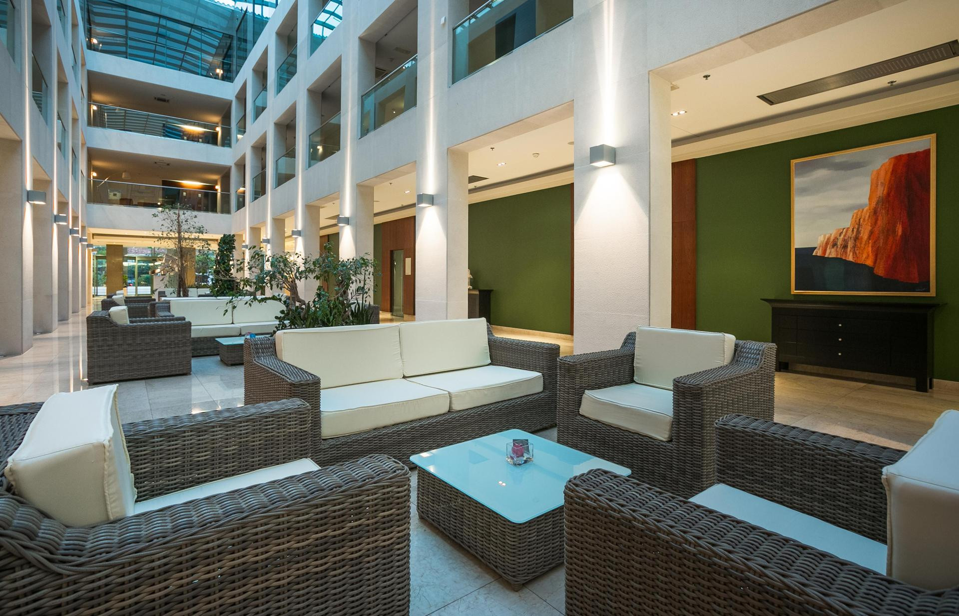 Vista Lobby Admiral Grand Hotel