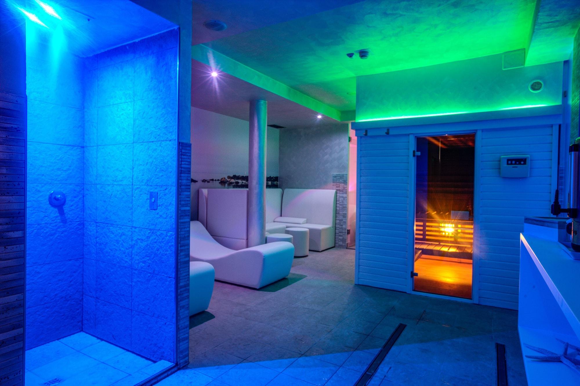 Spa Ferretti Beach Hotel