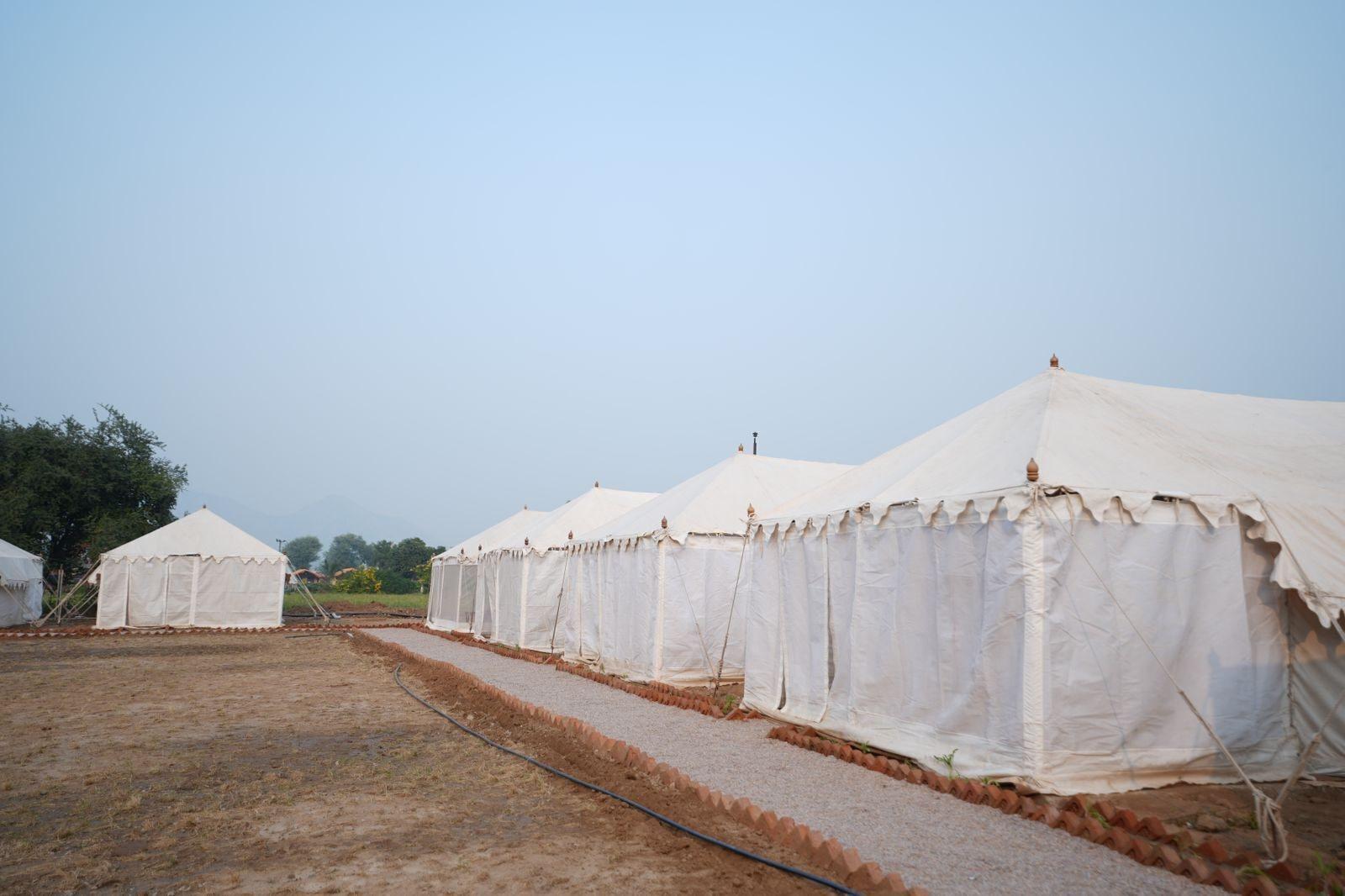 Varios Van Bagh Camp Village