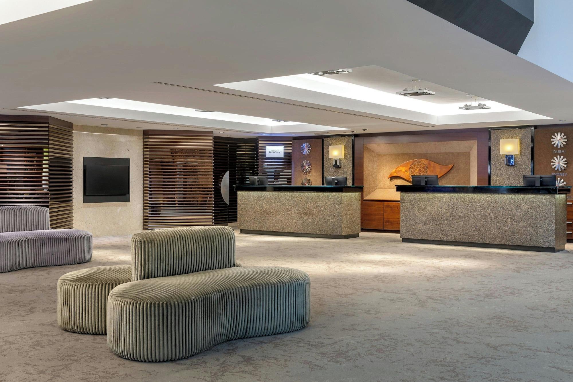 Vista Lobby Sheraton Brussels Airport Hotel