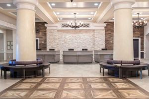 Alojamiento - 2 BR Deluxe -Wyndham Grand Desert-1 Mile to Strip, Free Shuttle, 3 pools, & Gym