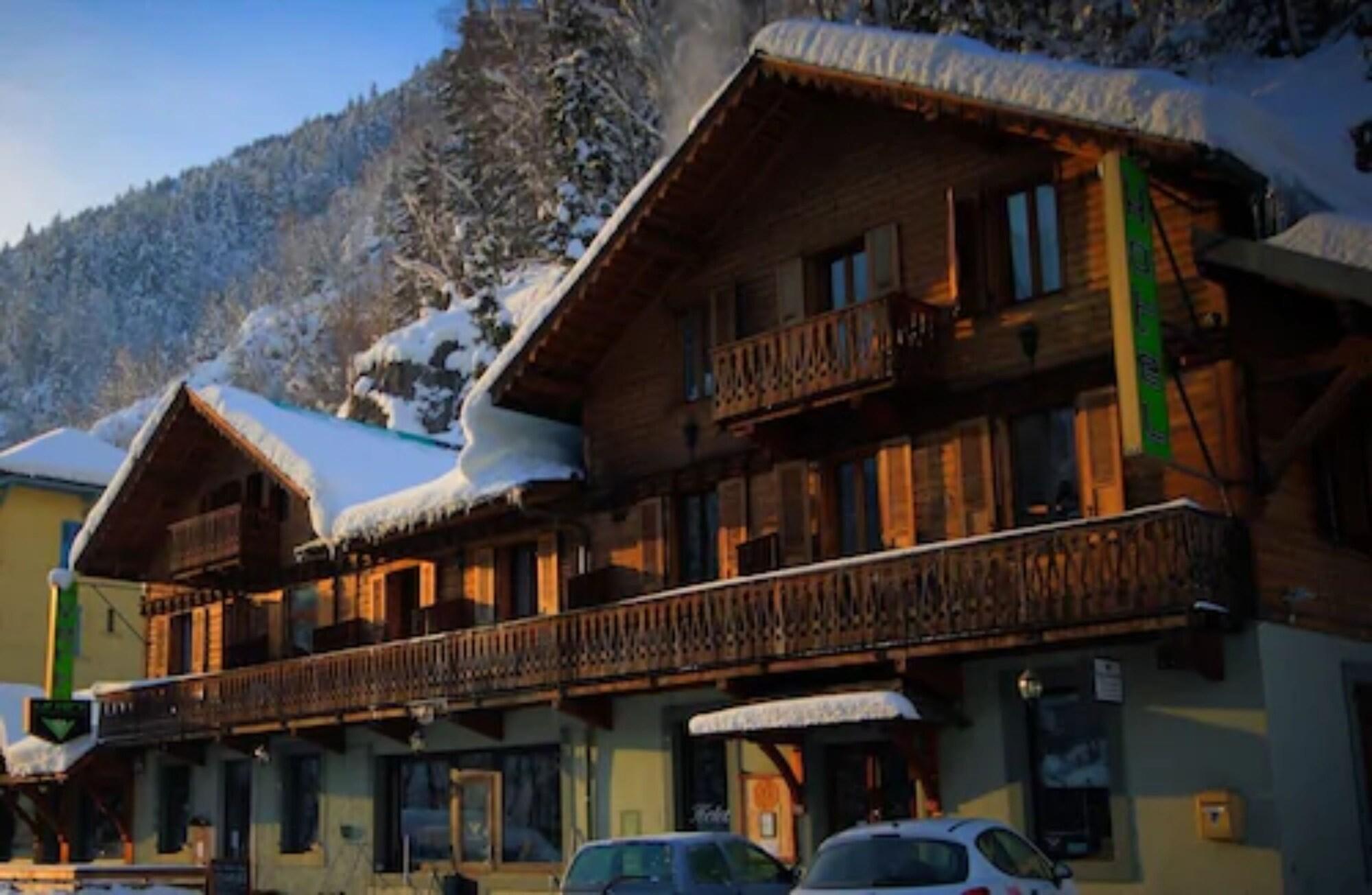 Vista Exterior Vert Lodge Chamonix