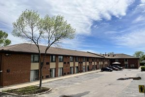 Alojamiento - Econo Lodge Airport
