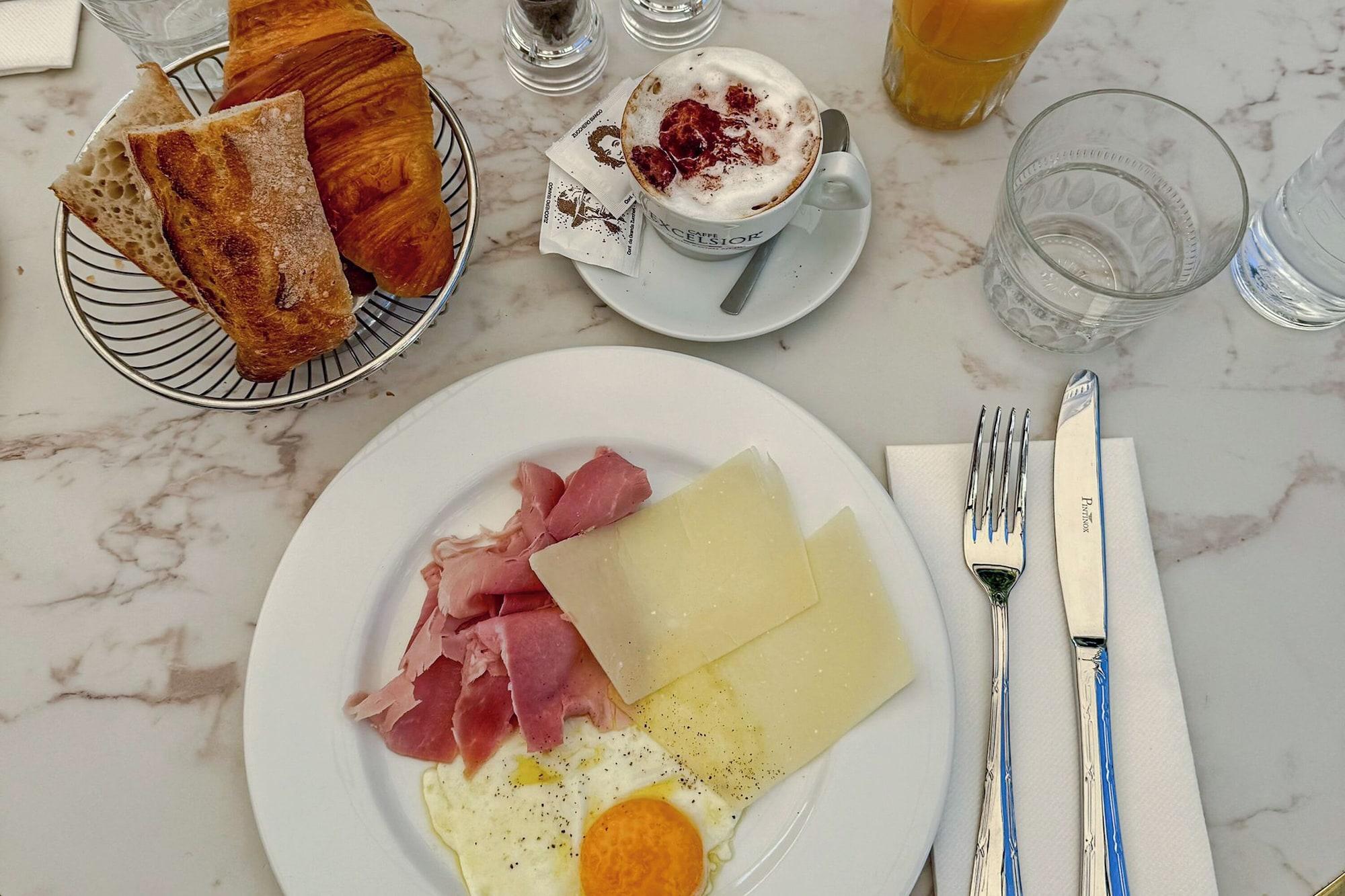 Restaurant Hotel Du Centre, un hotel AMMI