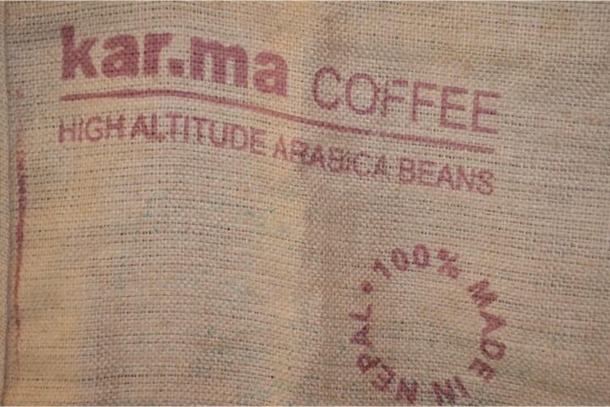 Bar/Salón Hotel Karuna