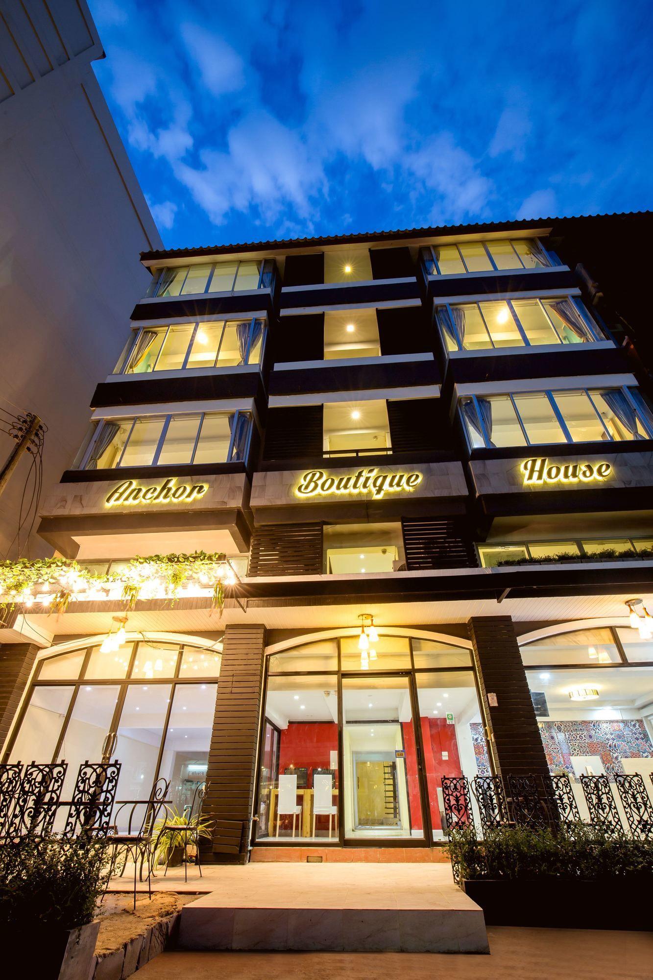 Vista Exterior Anchor Boutique House