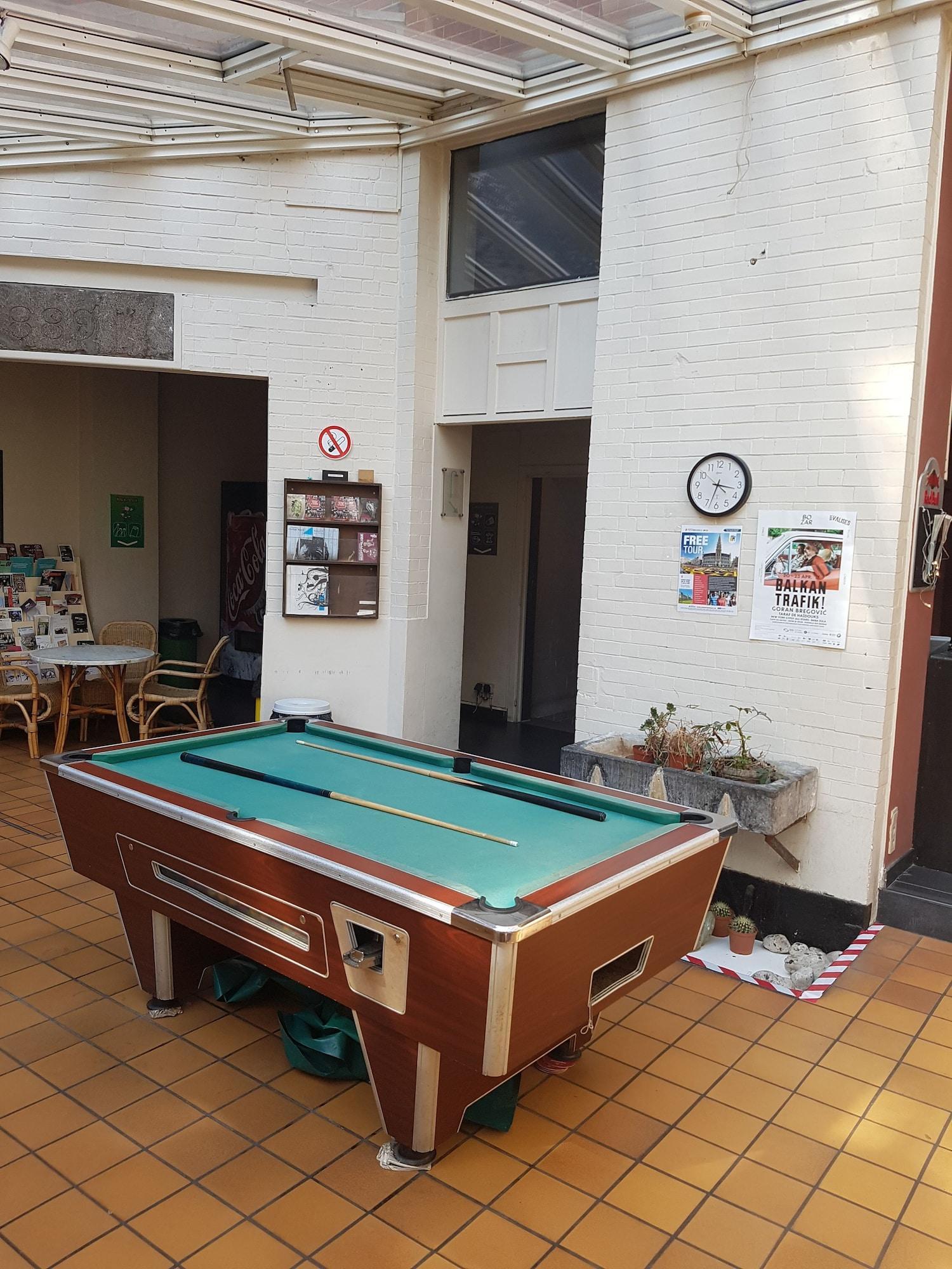 Instalaciones Recreativas Hostel Van Gogh Brussels