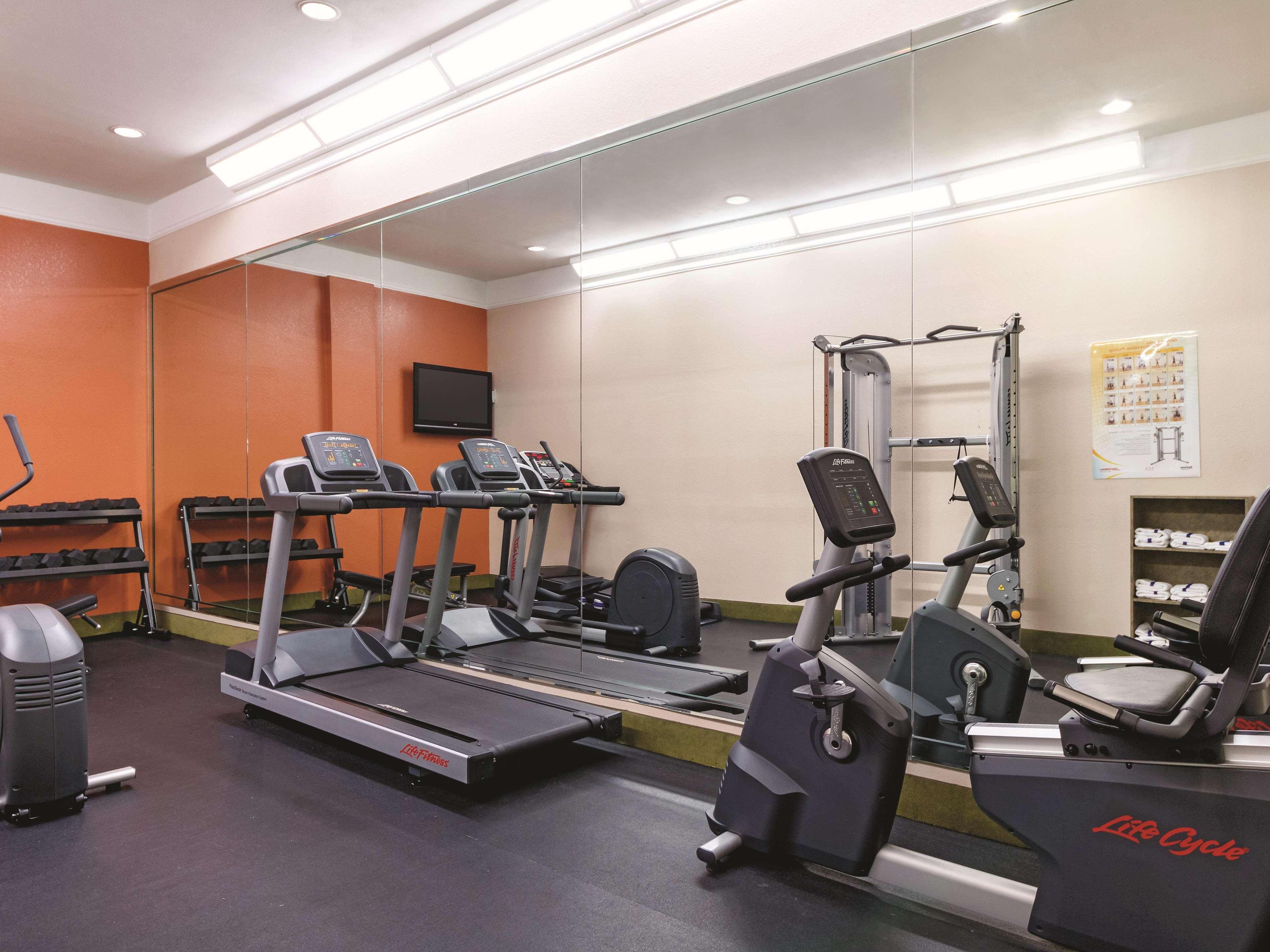Instalaciones Recreativas La Quinta Inn & Suites By Wyndham Pharr Rgv Medica