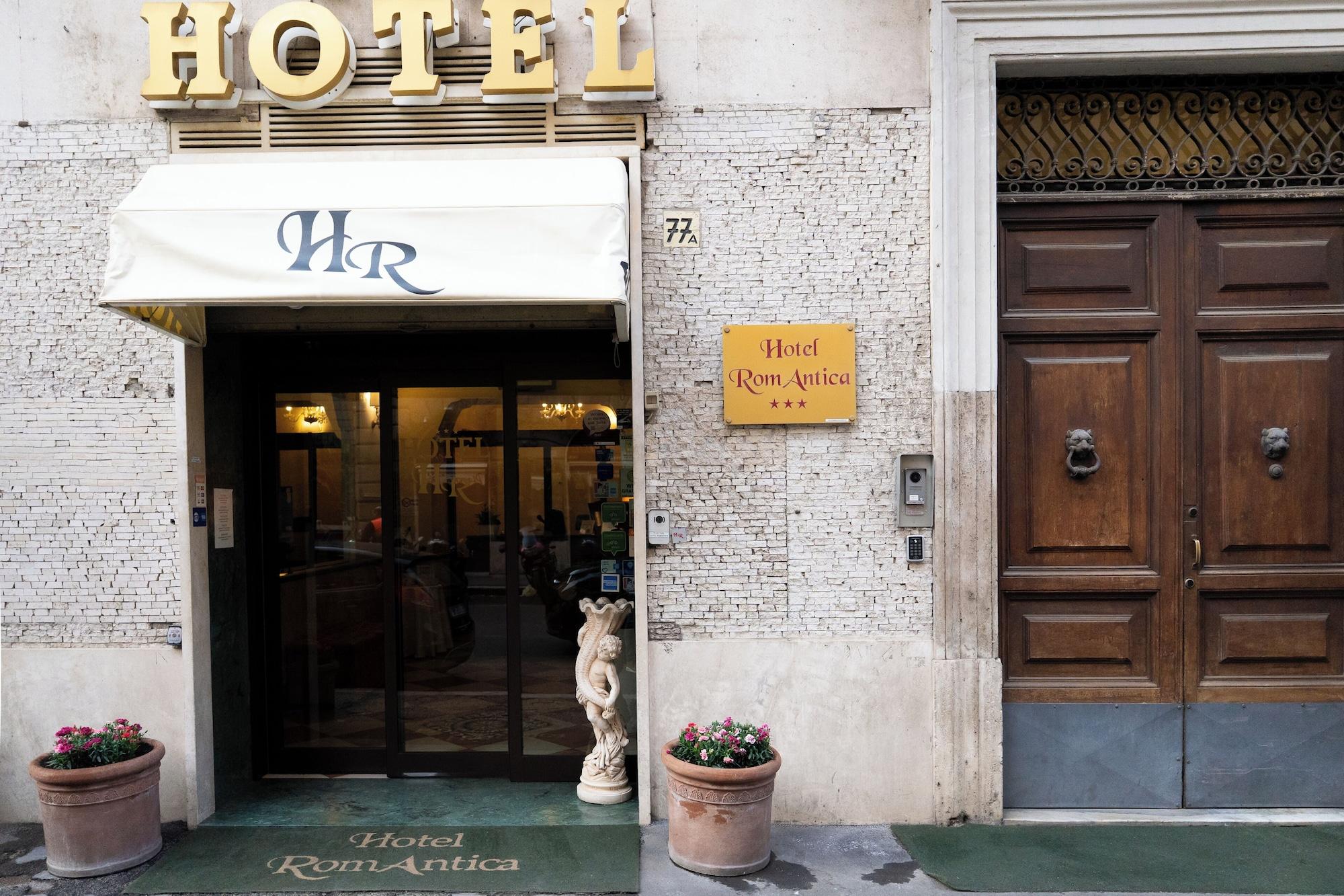 Vista Exterior Hotel RomAntica