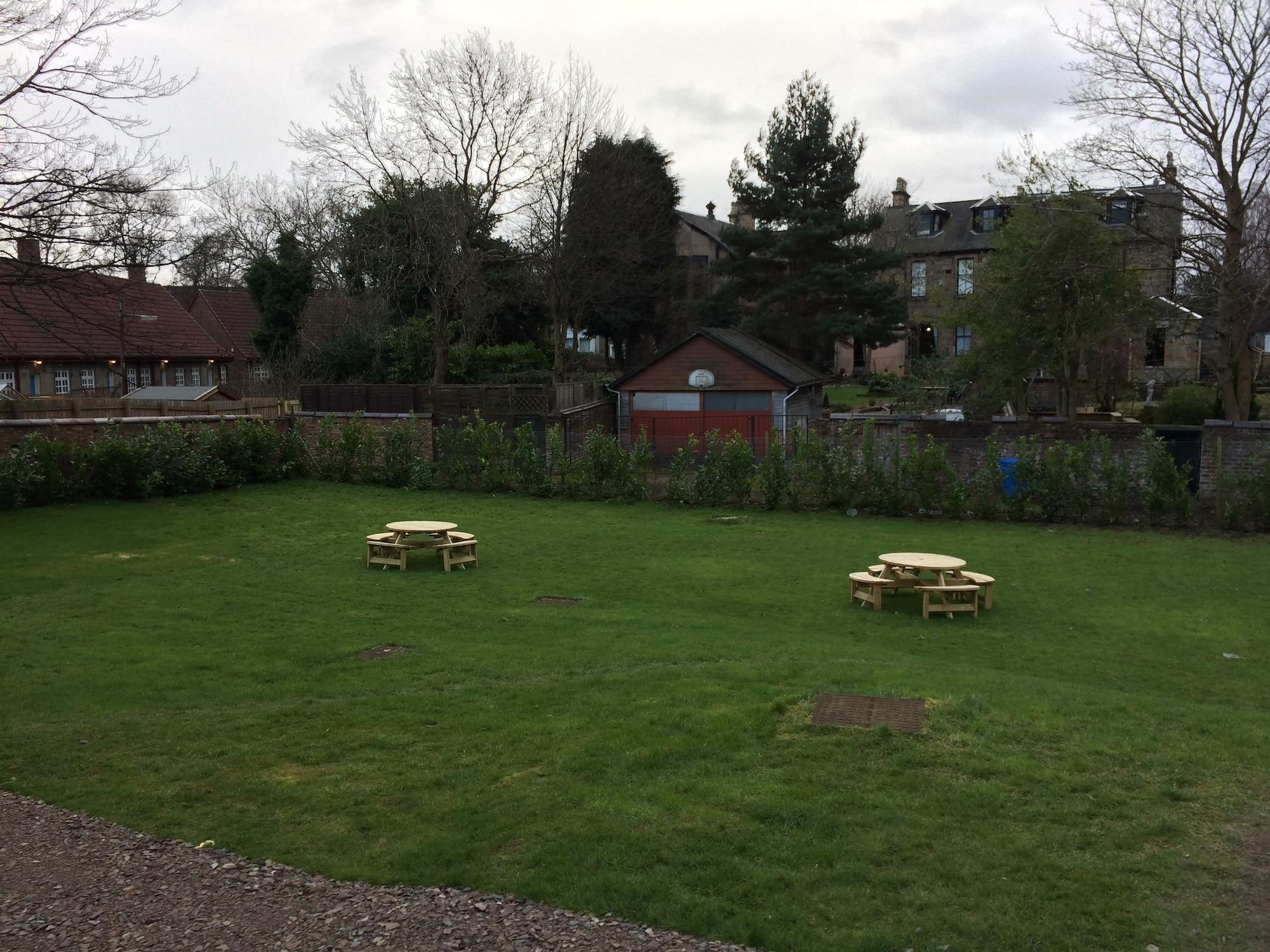 Instalaciones Recreativas Crosshill House