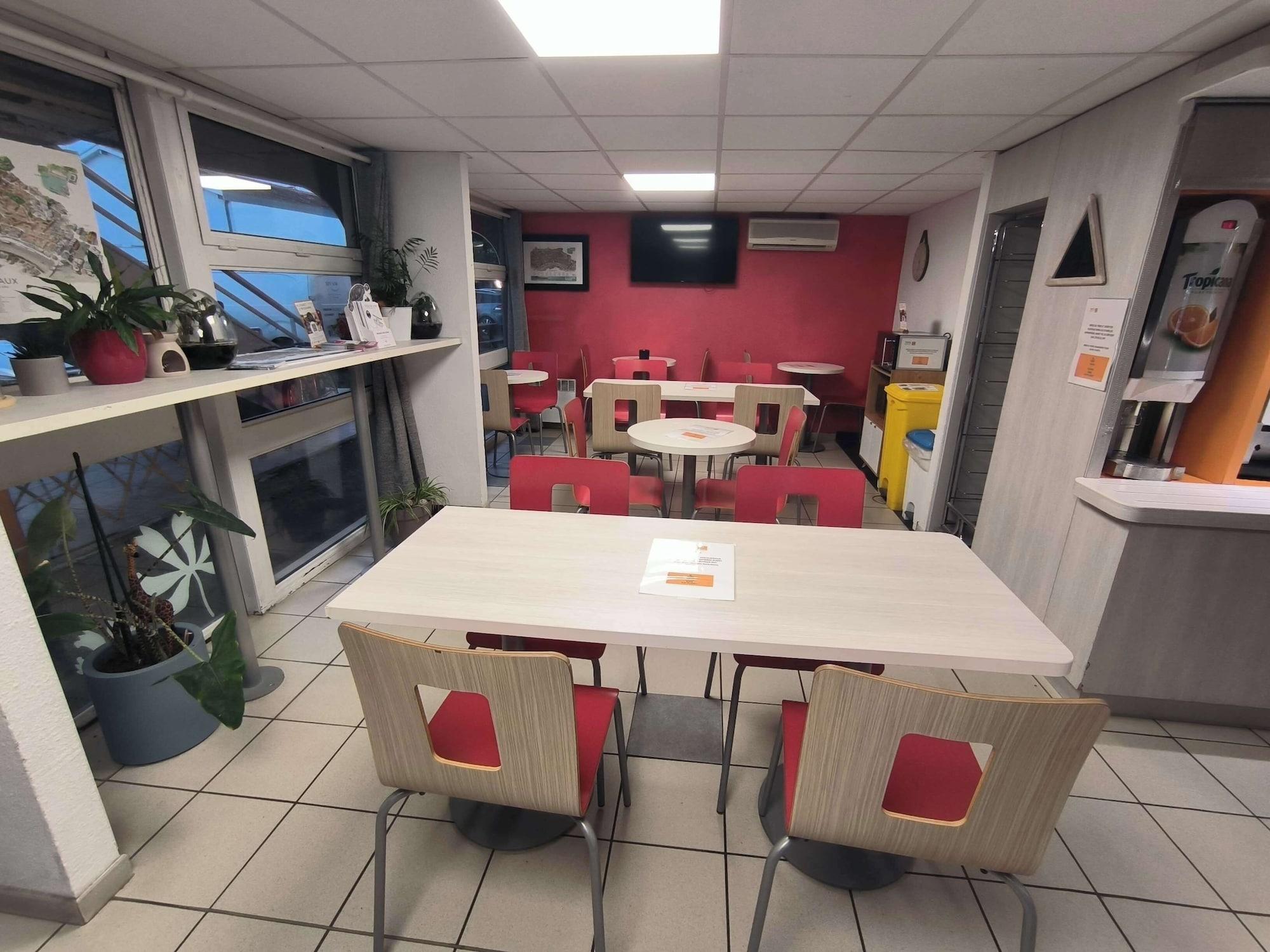 Varios Premiere Classe Bordeaux Ouest - Eysines