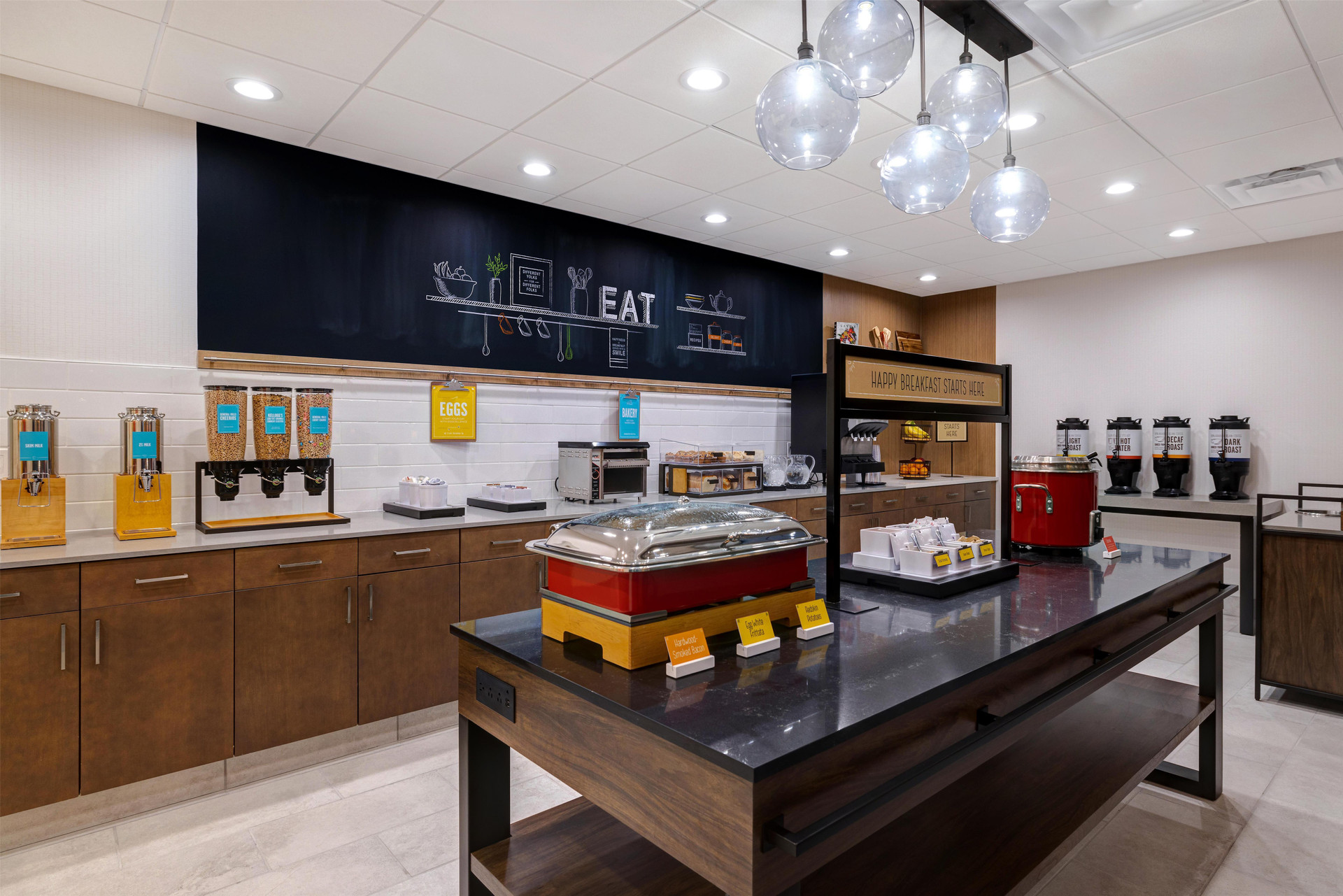 Restaurant Hampton Inn & Suites Marina