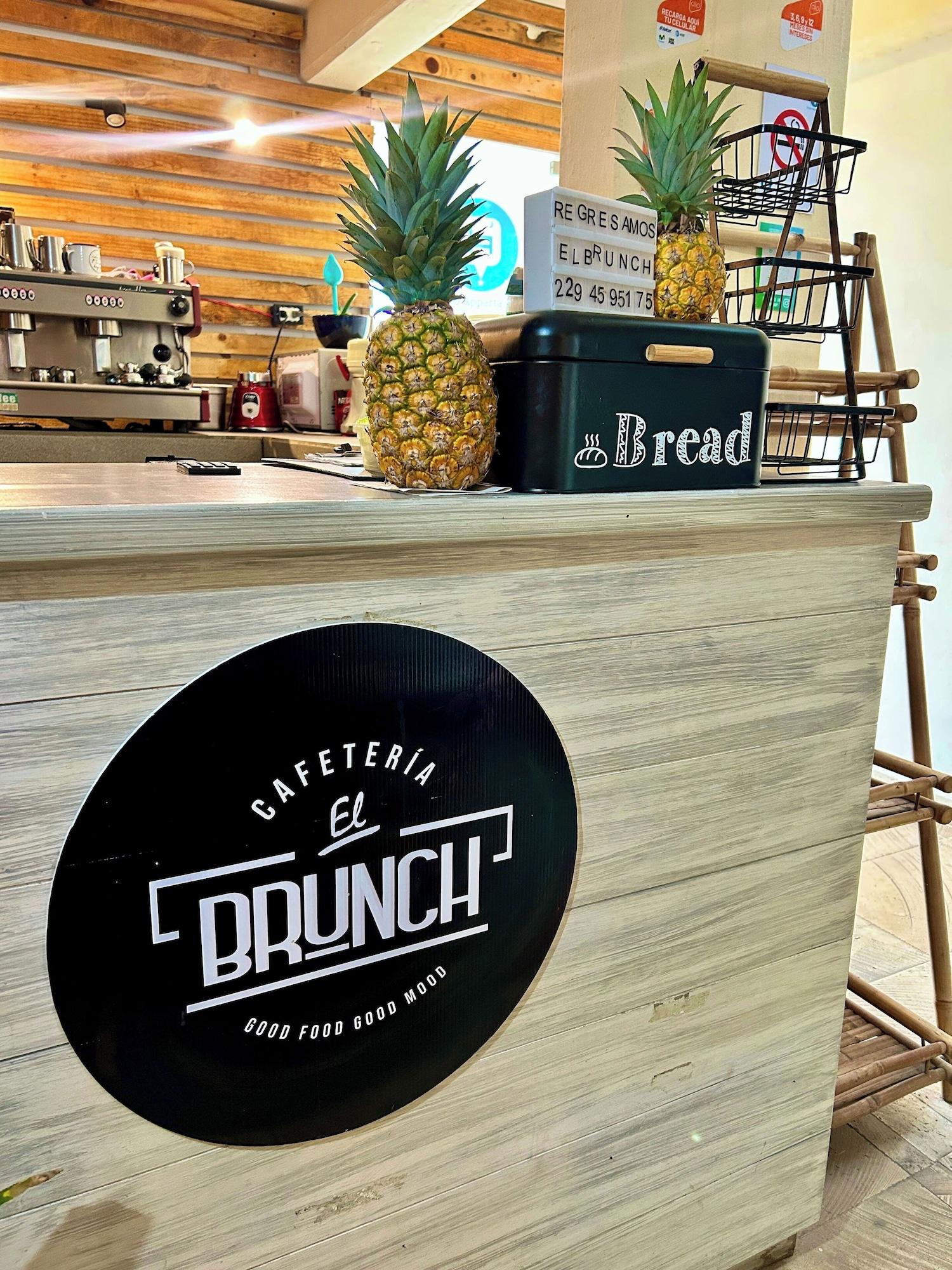 Bar/Salón Con alberca y vista al mar 2 TV's  y Netflix