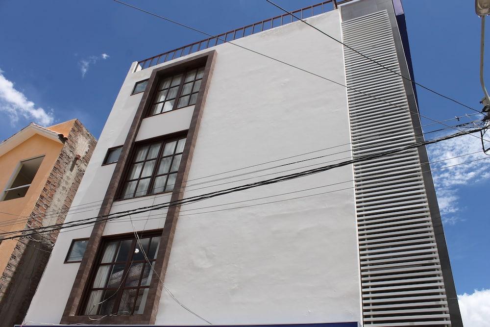 Vista Exterior Hostal y Restaurante Hatun Colca