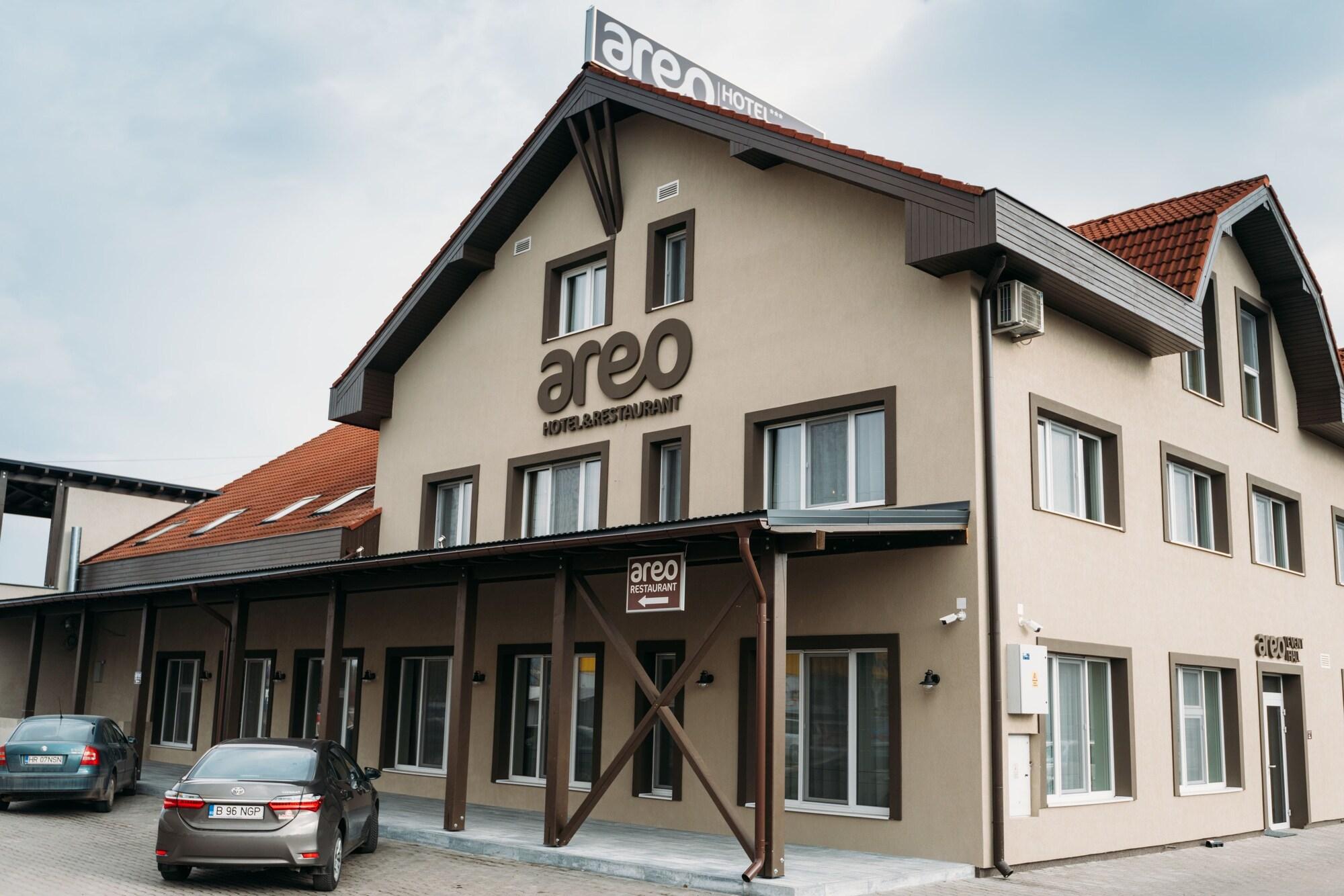 Varios Areo Hotel & Restaurant
