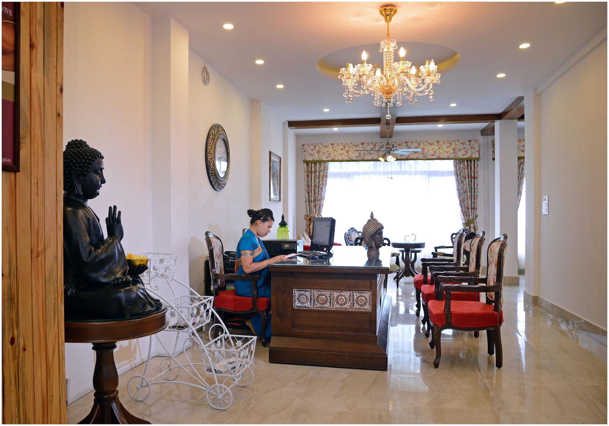 Vista Lobby Summit Barsana Resort & Spa