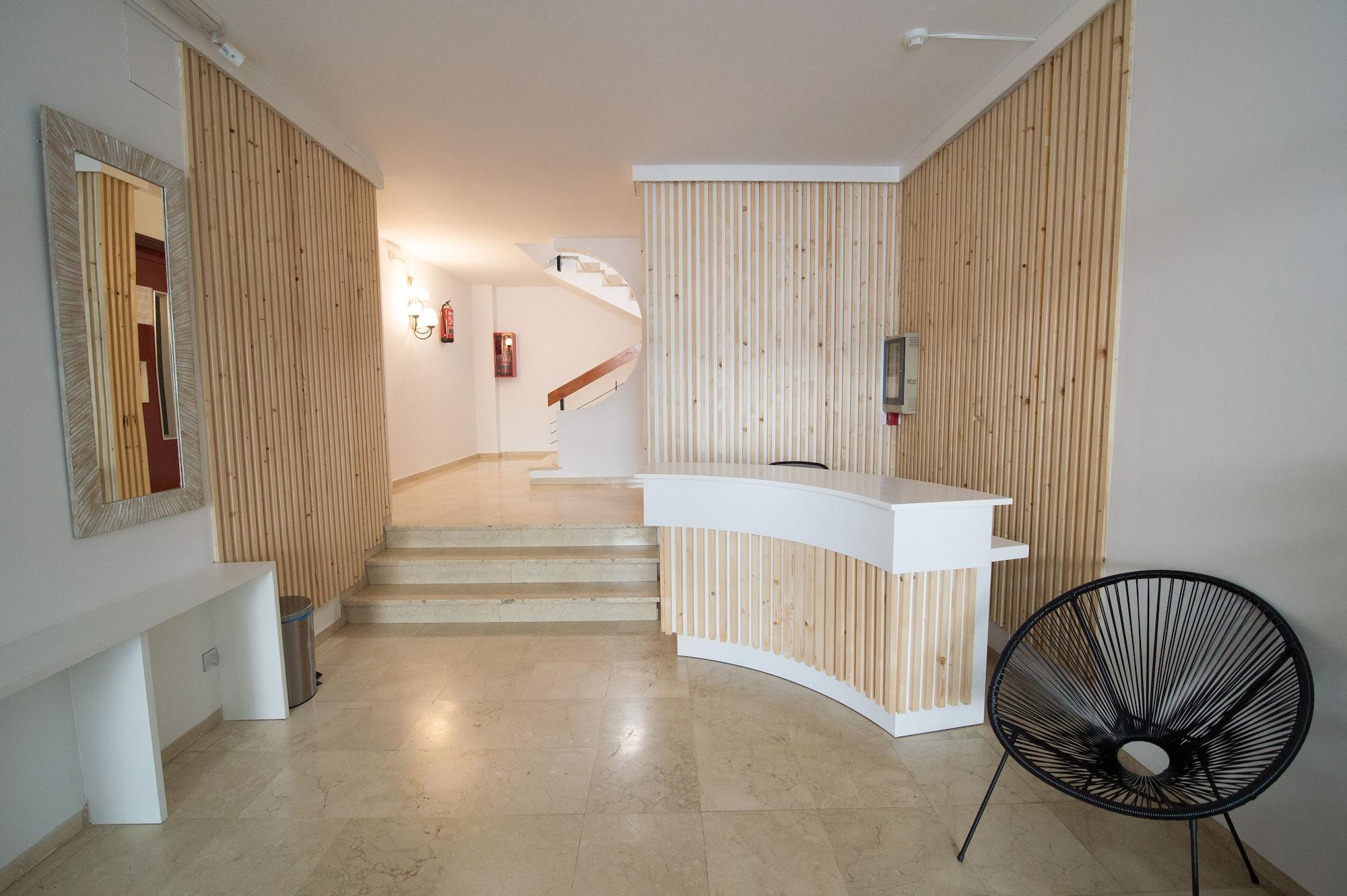 Varios Apartamentos Mestret