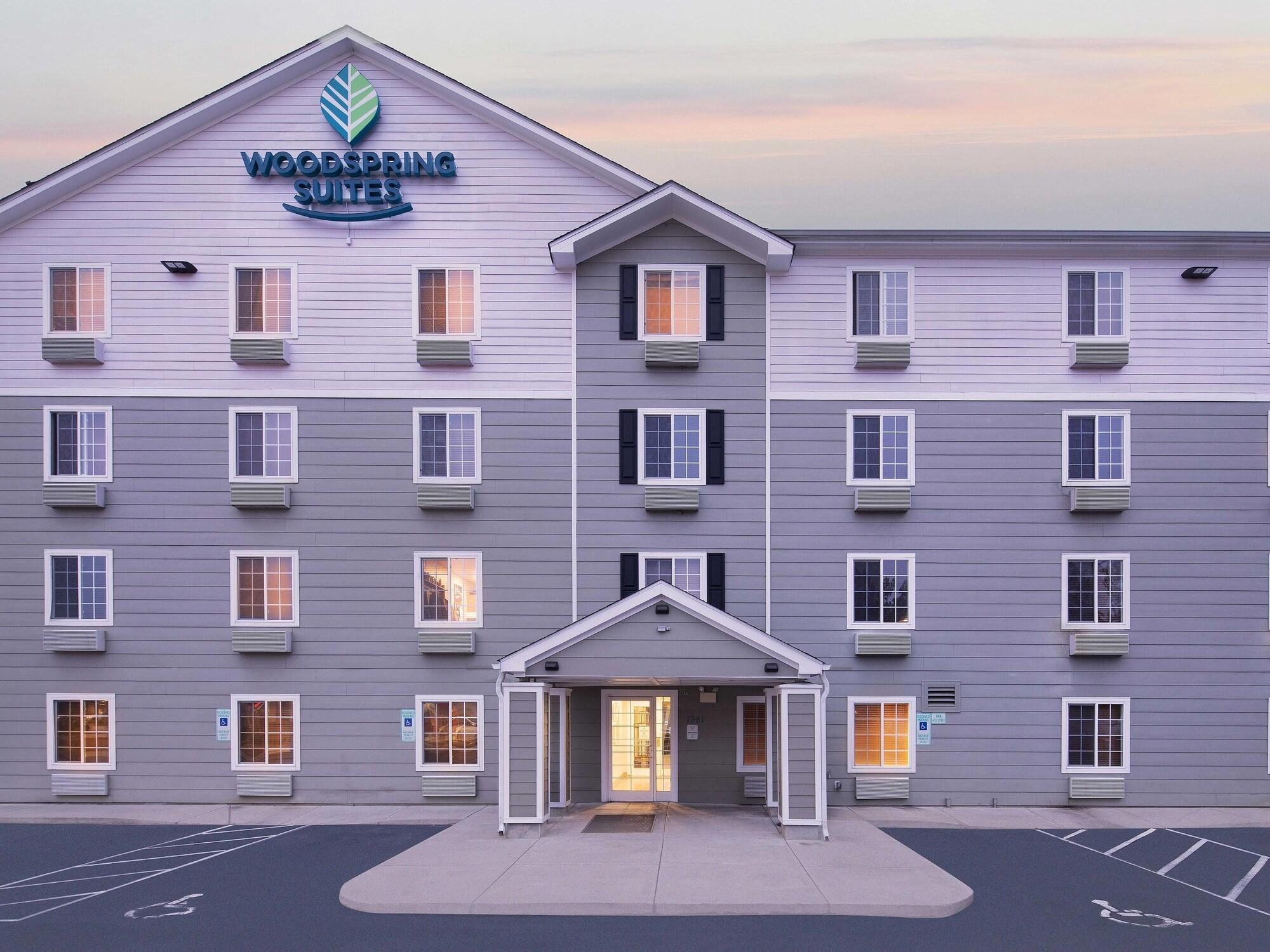 Vista Exterior WoodSpring Suites Brownsville