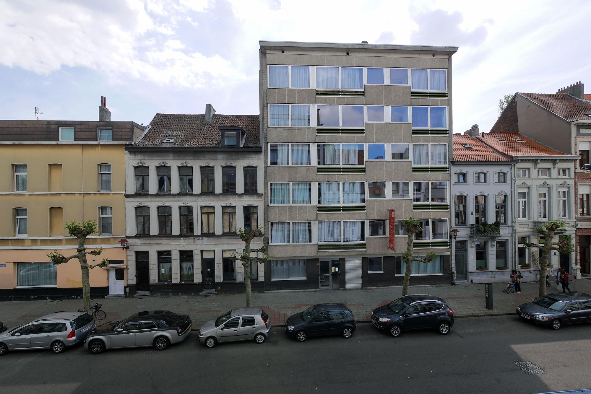 Varios Budget Flats Antwerpen