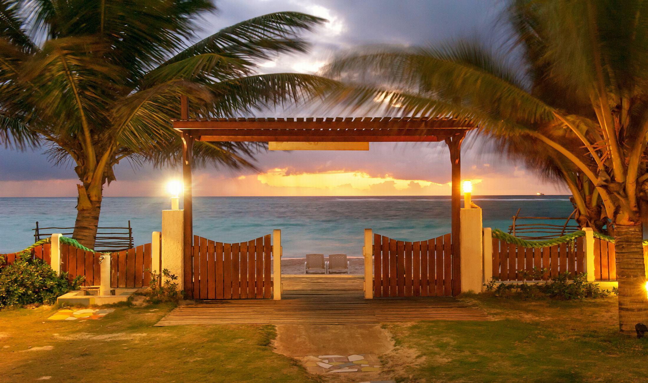 Playa MS San Luis Village Premium
