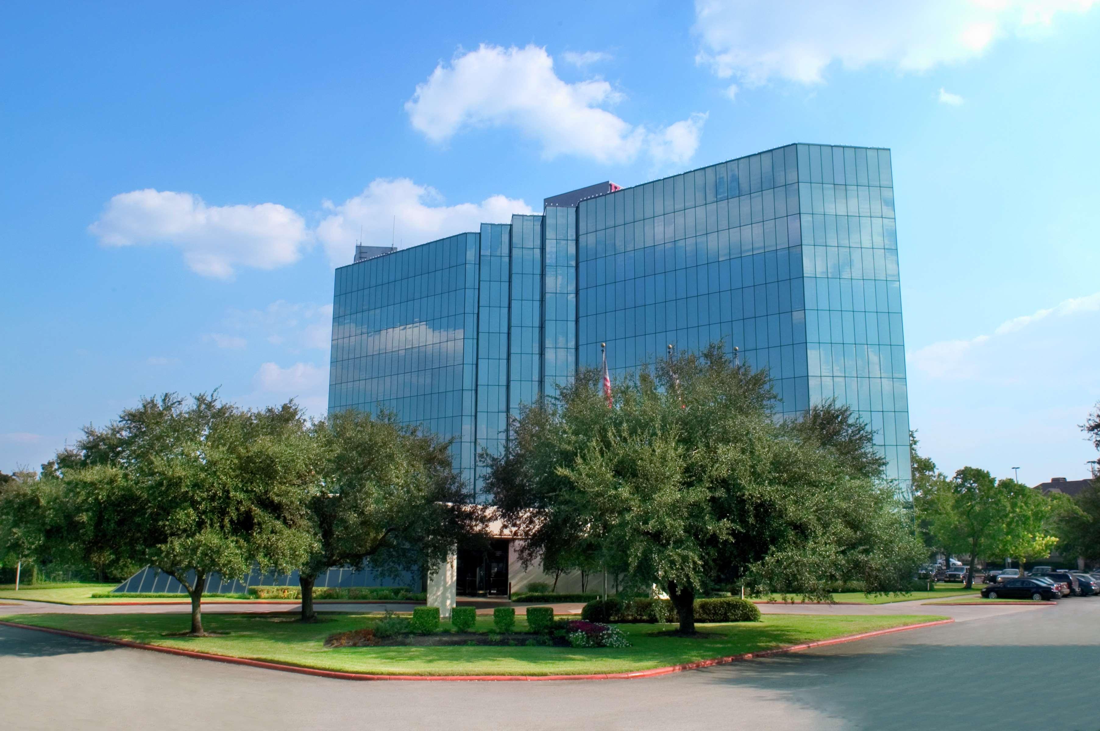 Vista Exterior Hilton Houston Westchase