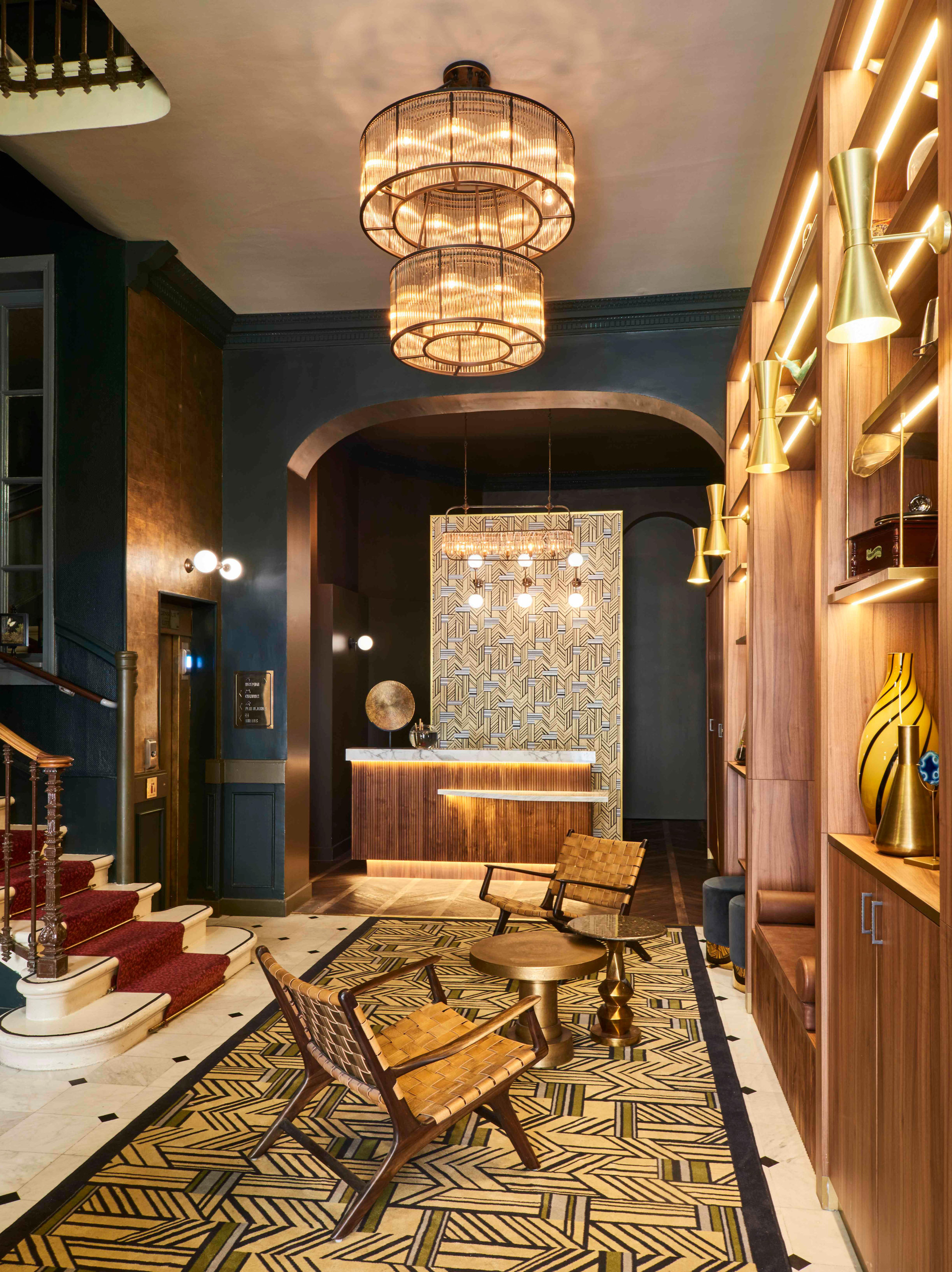 Vista Lobby Hotel Konti by HappyCulture