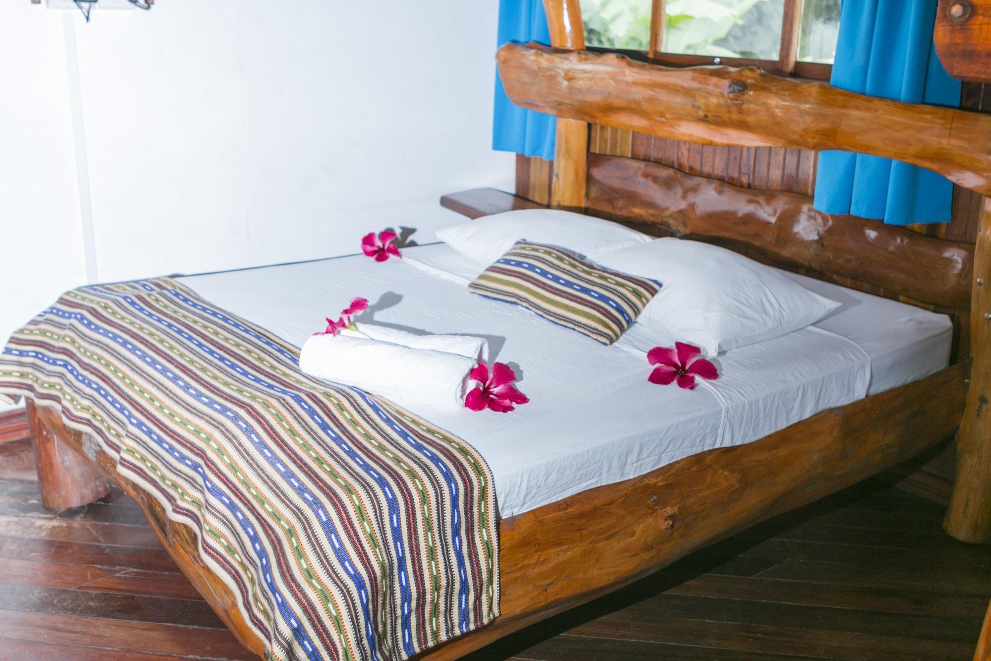 Habitación Hotel La Isla Inn