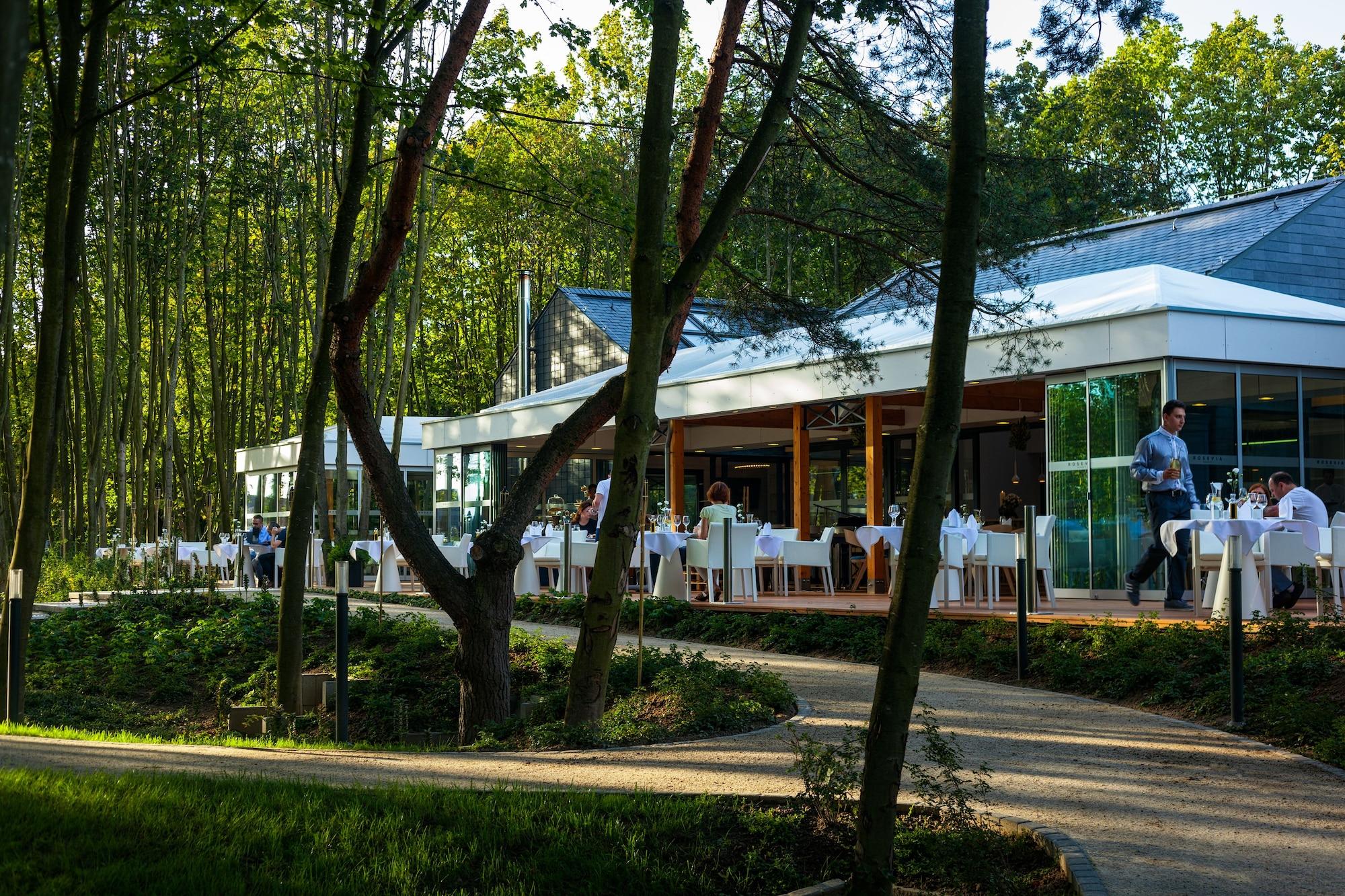 Vista Exterior Rosevia Resort & Spa