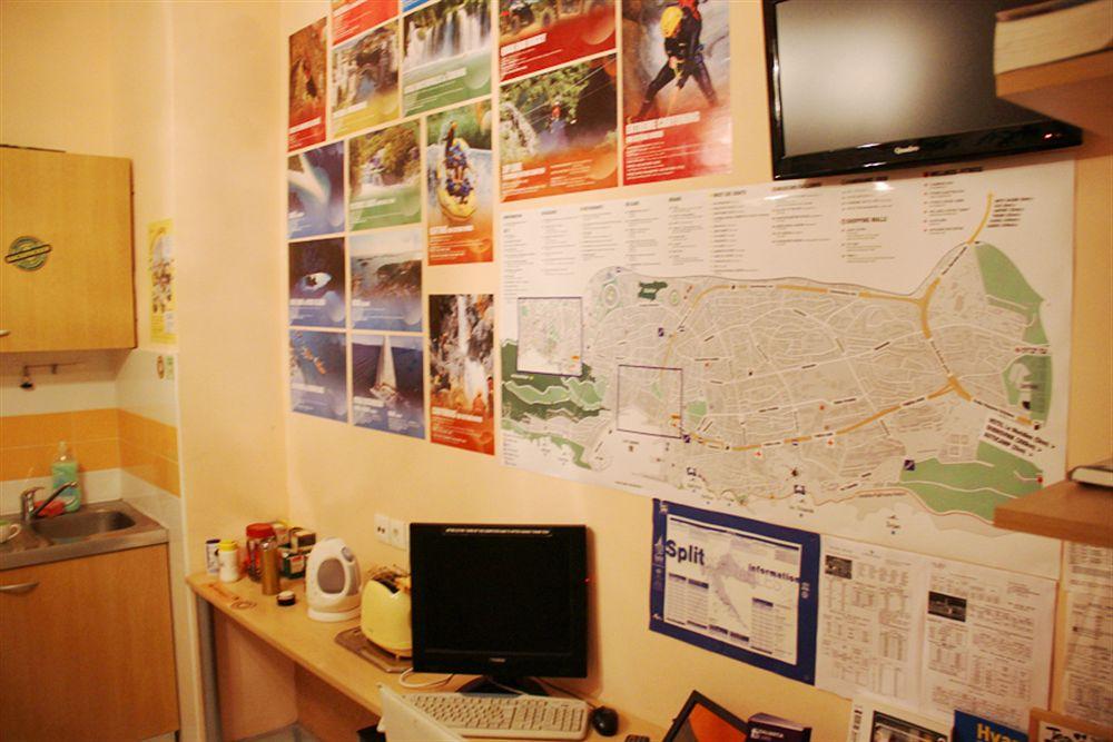 Centro de Negocios Hostel Split backpackers