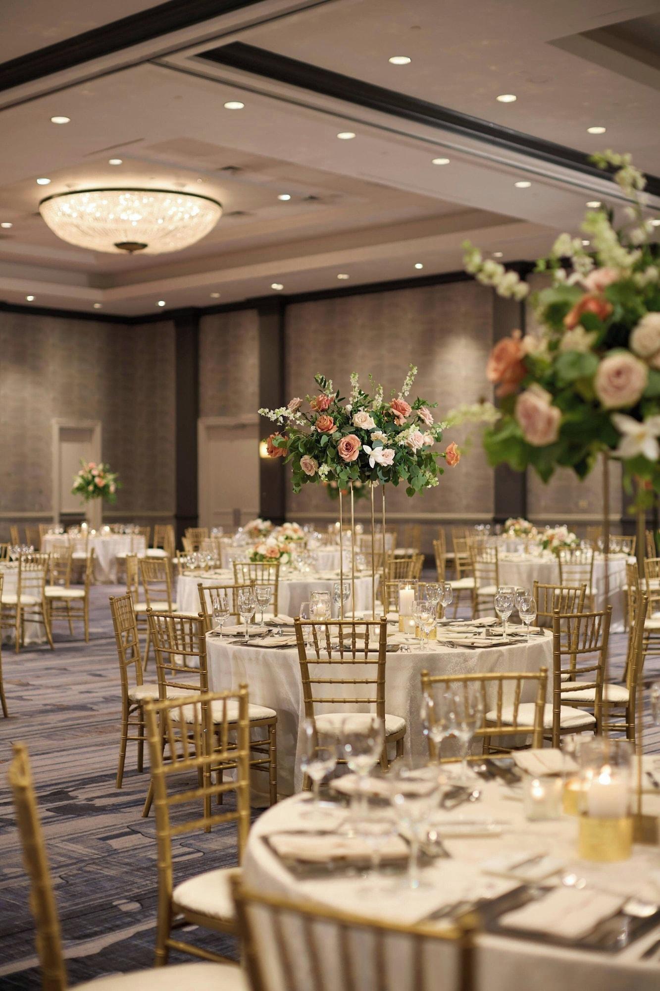 Vista Lobby Baltimore Marriott Waterfront