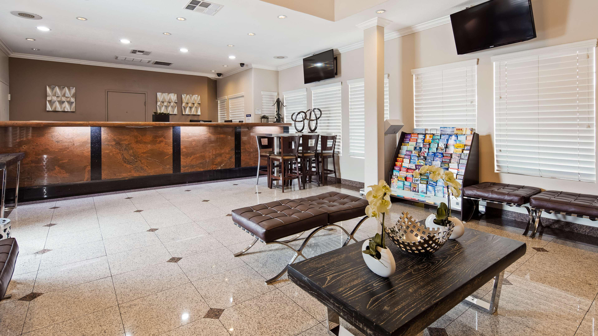 Vista Lobby Best Western Airpark Hotel-Los Angeles LAX Airport
