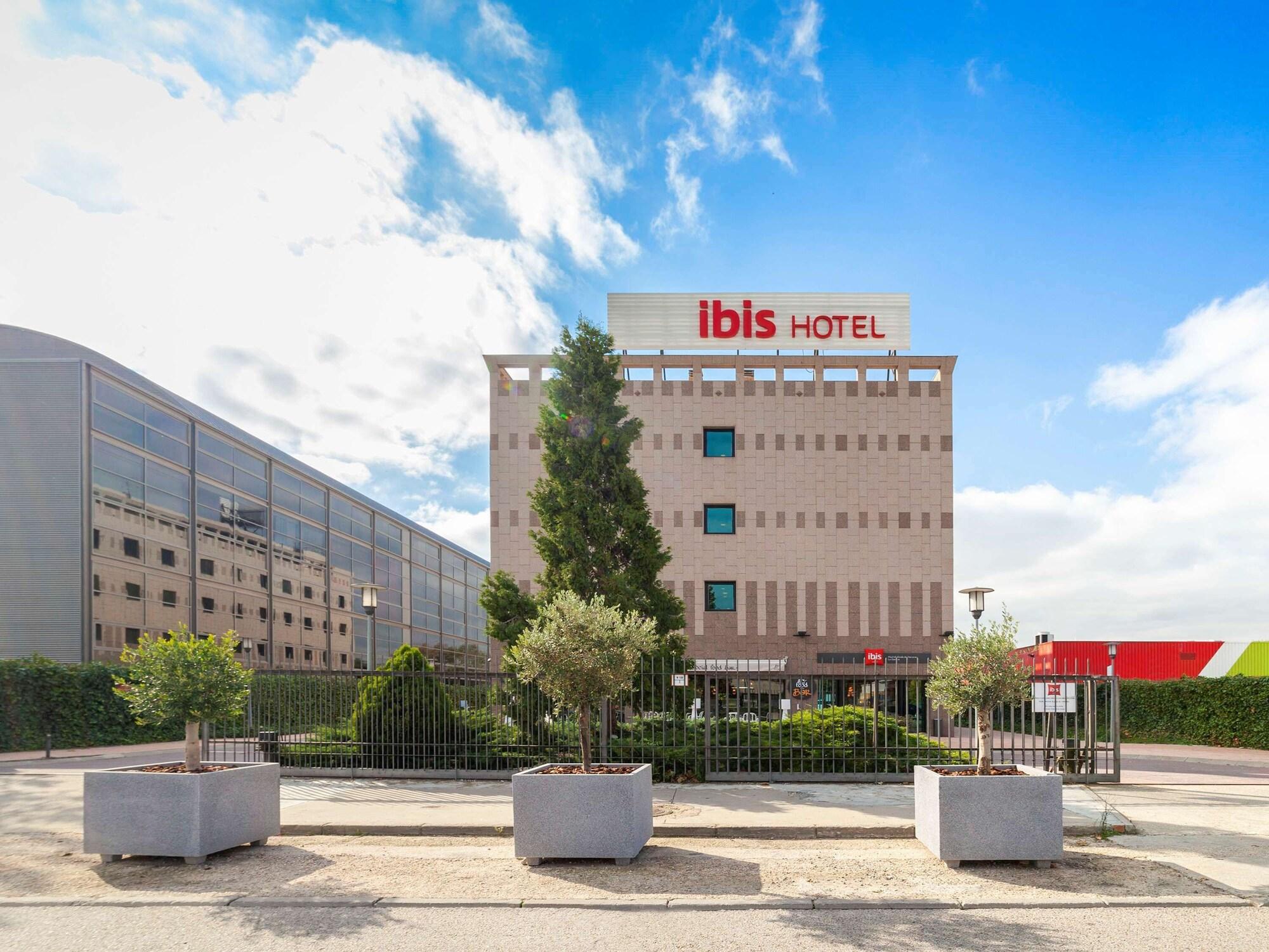 Vista Exterior ibis Alcalá de Henares la Garena