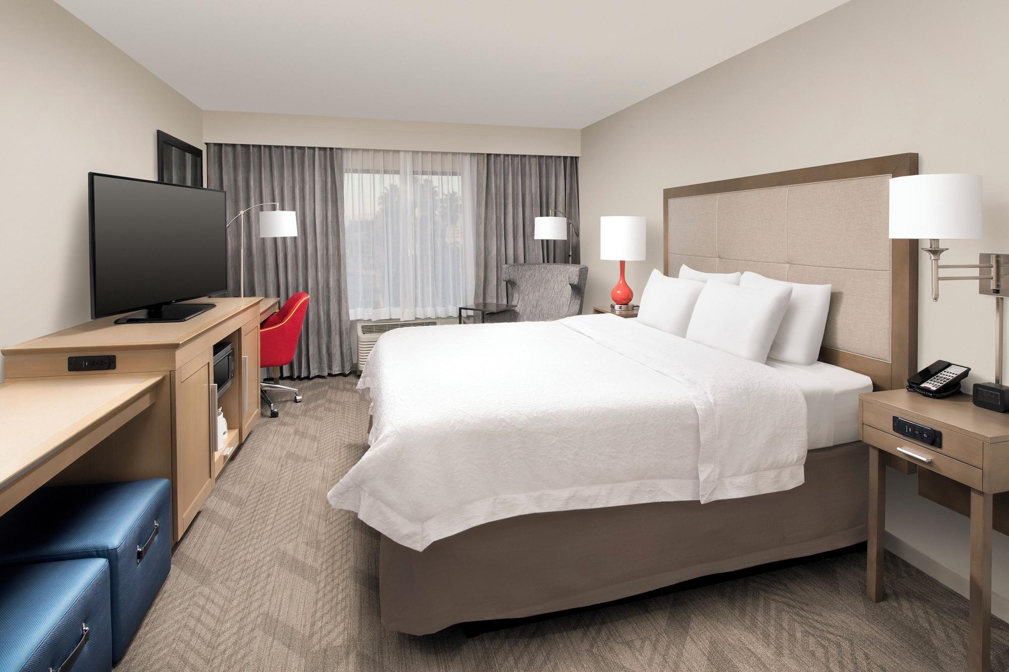 Habitación Hampton Inn & Suites Anaheim Garden Grove