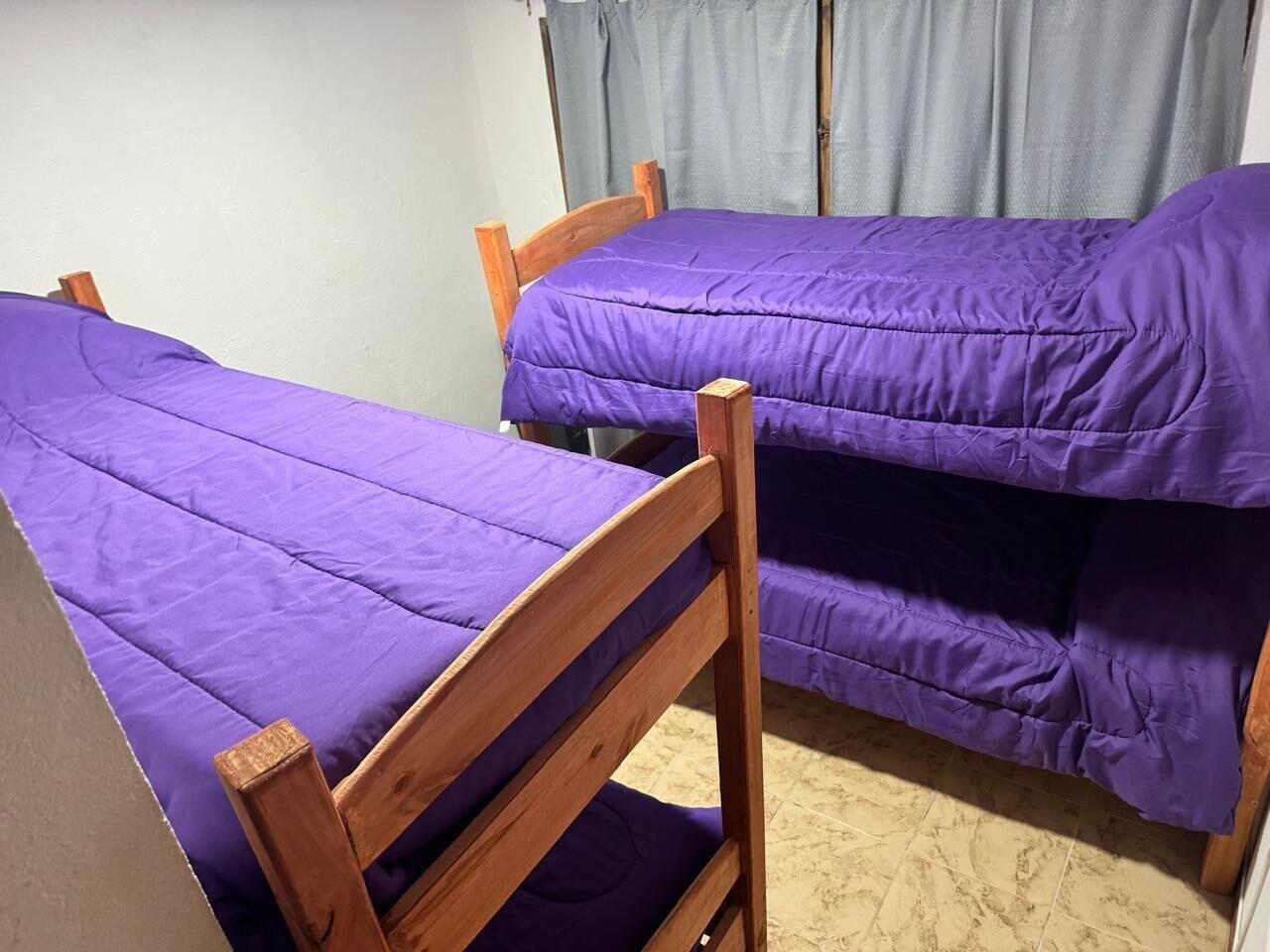 Habitación Hostal LeoLei