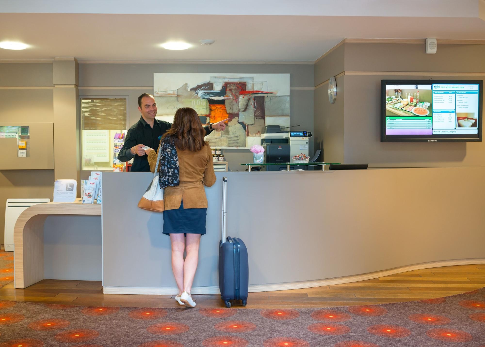 Vista Lobby Brit Hotel Rennes St Grégoire - Le Villeneuve