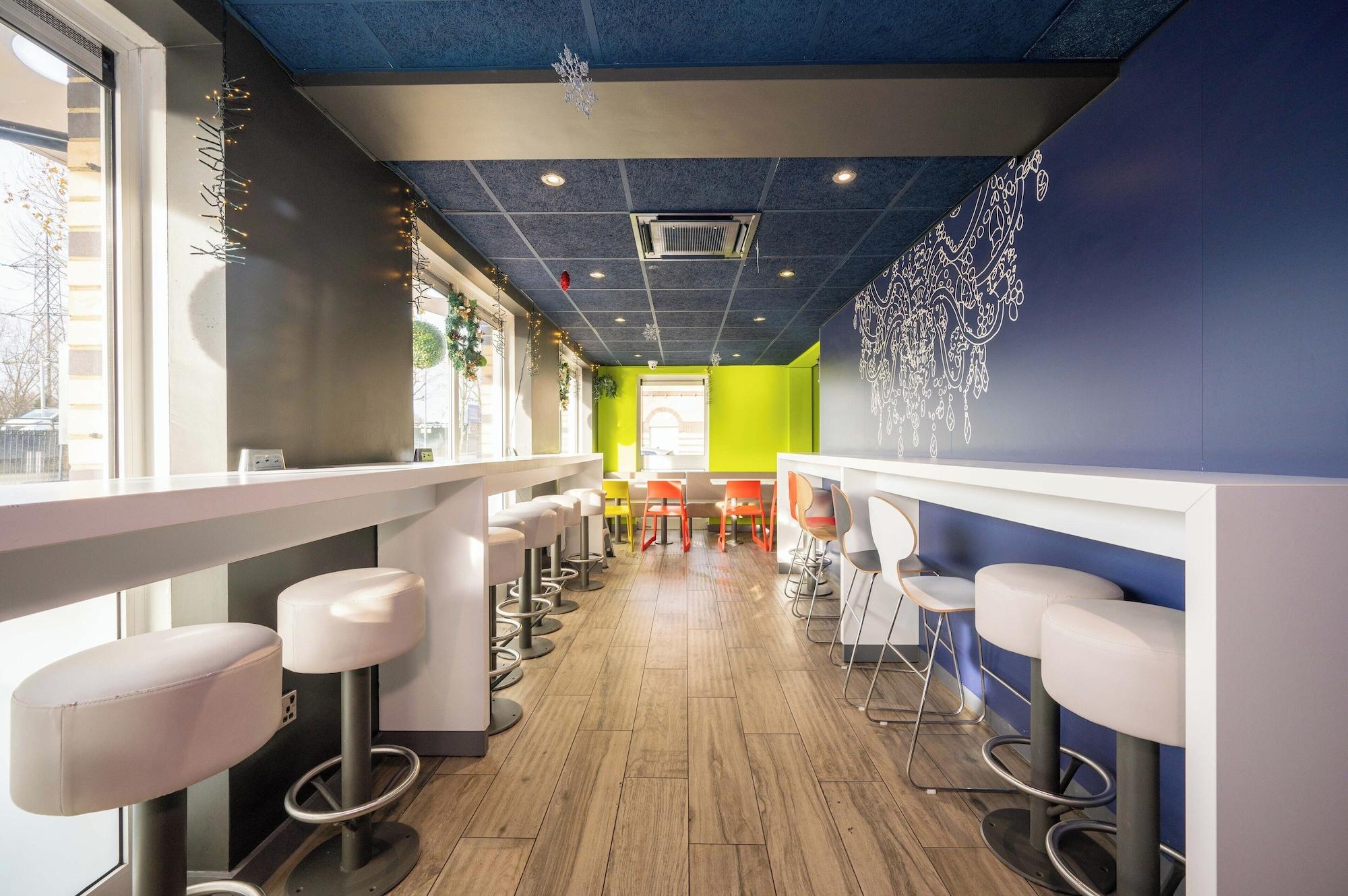 Vista Lobby ibis budget London Barking