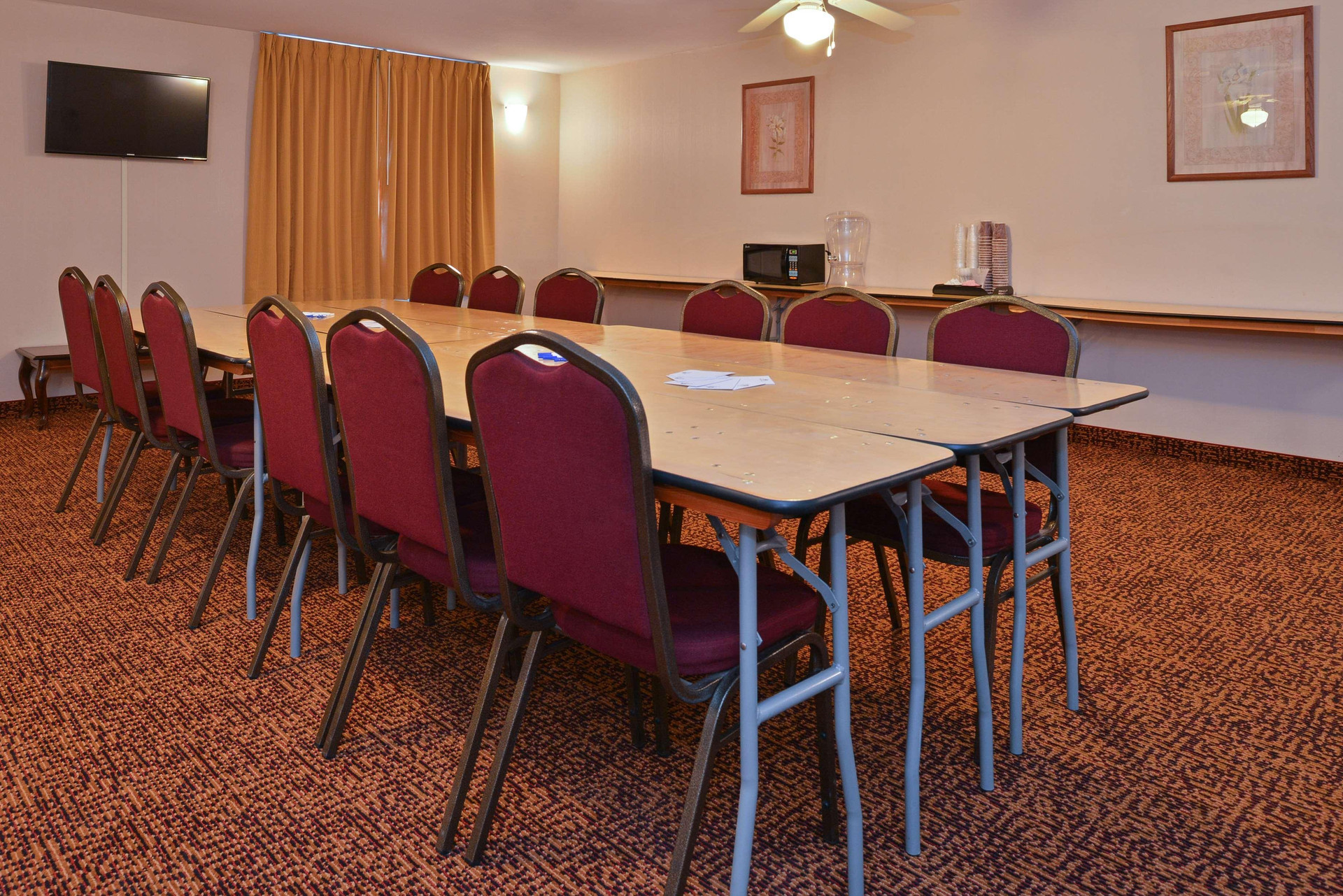 Centro de Negocios Americas Best Value Inn Westmorland