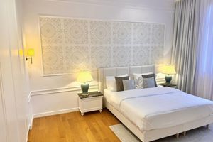 Alojamiento - MONDRIAN Luxury Suites & Apartments Old Town Market Square