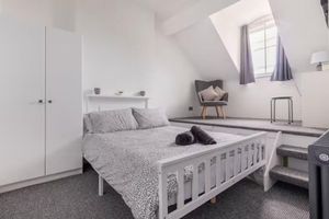 Alquiler Vacacional - Castle Garden View - Two Steps from Central Rochester High Street