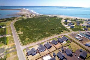 Alquiler Vacacional - Ocean Shores Home w/ Game Room - Walk to Beaches!