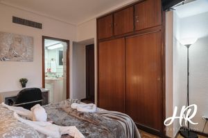 Alquiler Vacacional - Madrid Puerta del Sol (Double room with private bathroom and WIFI)