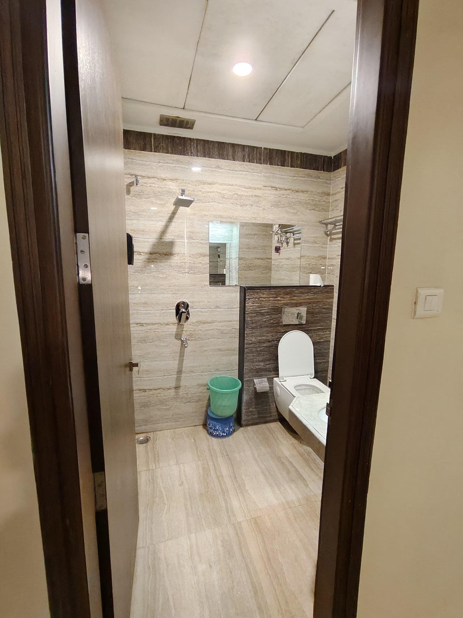 Equipamiento de Habitación RADIANCE COURTYARD