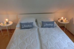 Alquiler Vacacional - North Sea coast, sandy beach, terrace, small half of the house New!