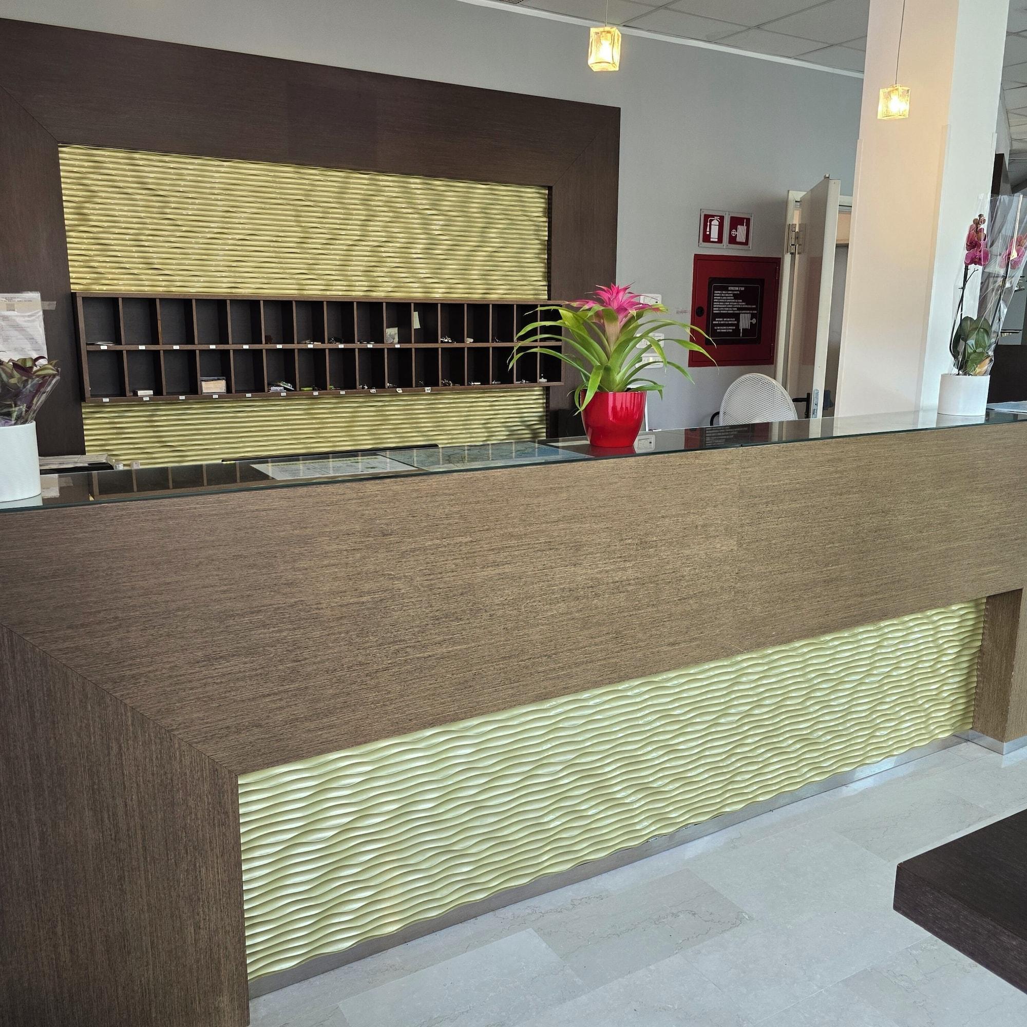 Vista Lobby Hotel Marco polo