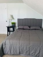Alquiler Vacacional - Spacious 4-bedroom house in fabulous Petersburg with AC, WiFi