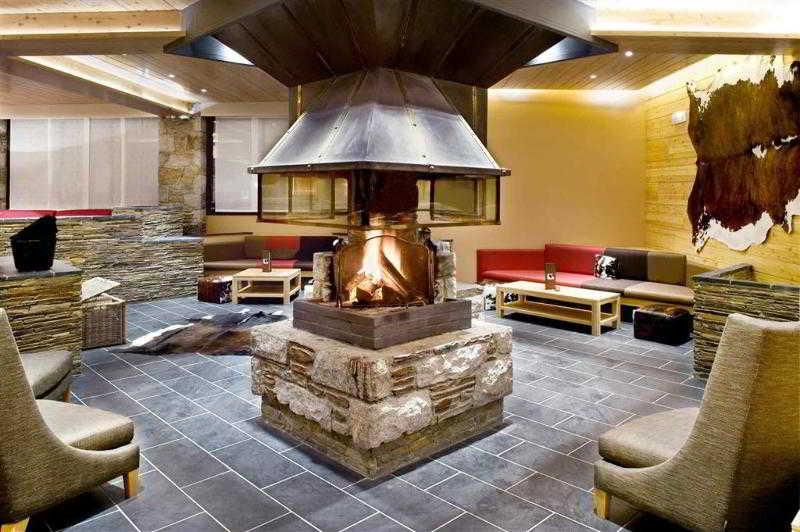 Vista Lobby Hôtel Mercure de Saint-Lary