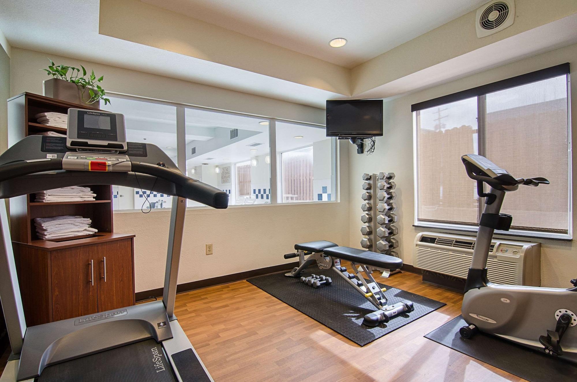 Gimnasio Quality Suites Springdale West I-49