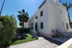 Alquiler Vacacional - Eva's Place. A Modern 2 bedroom ground floor apartment La Fuente (VM052)