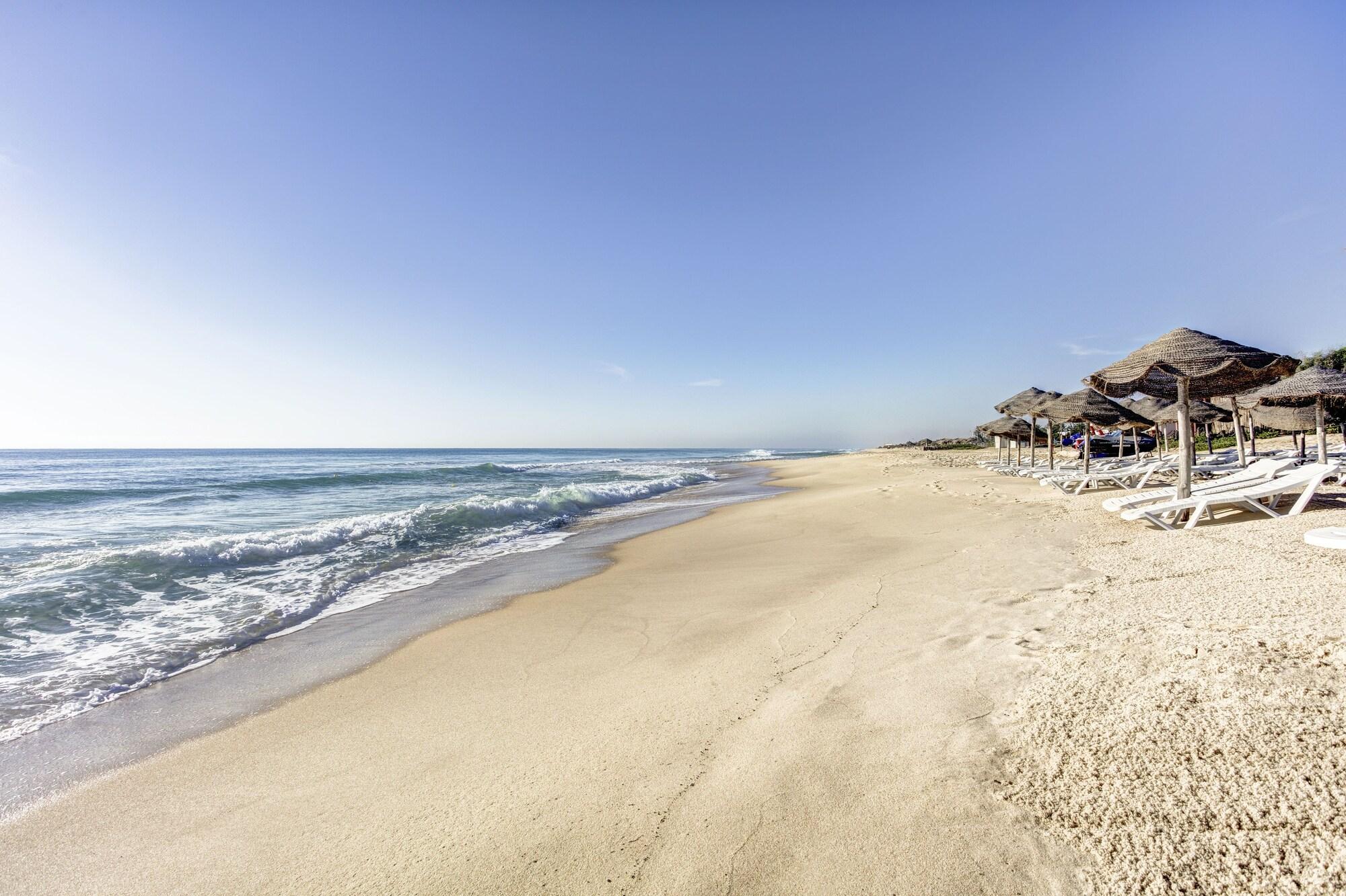 Playa Magic Life Africana